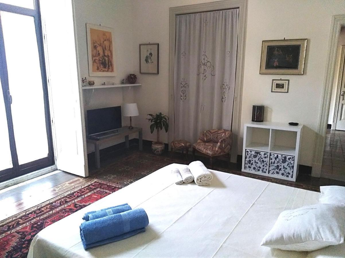 L'Oasi Di Sofia Appartamento Turistico Etnea Cavour Bellini 卡塔尼亚 外观 照片