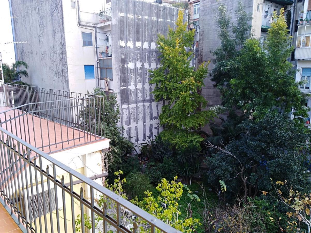 L'Oasi Di Sofia Appartamento Turistico Etnea Cavour Bellini 卡塔尼亚 外观 照片